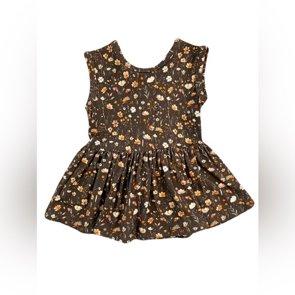 🇨🇦 Little Eyes Auburn Bloom Bamboo Peplum Set - Peplum Top & Bummies - Picture 4 of 6